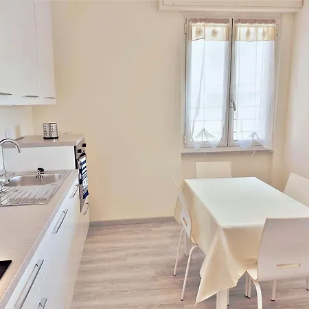 La Casa Di Giuly, Vista Mare, Parcheggio Privato. Apartament