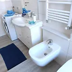 La Casa Di Giuly, Vista Mare, Parcheggio Privato. Lejlighed Pietra Ligure