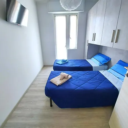 Apartment La Casa Di Giuly, Vista Mare, Parcheggio Privato *