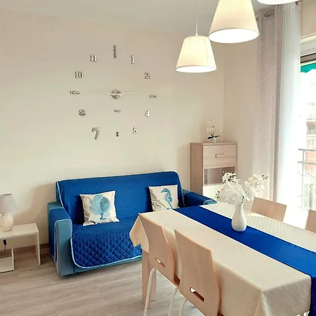 La Casa Di Giuly Vista Mare Parcheggio Privato Apartment Pietra Ligure