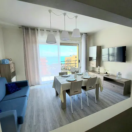 La Casa Di Giuly, Vista Mare, Parcheggio Privato. Pietra Ligure