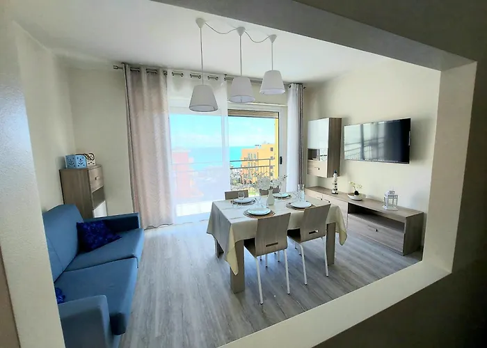 La Casa Di Giuly, Vista Mare, Parcheggio Privato. Lägenhet Pietra Ligure